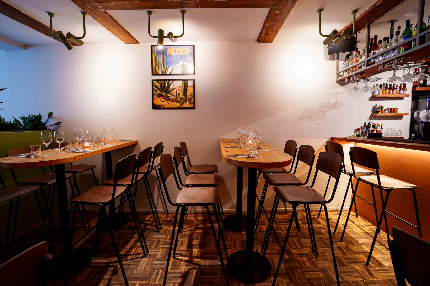 Copal dining room and bar